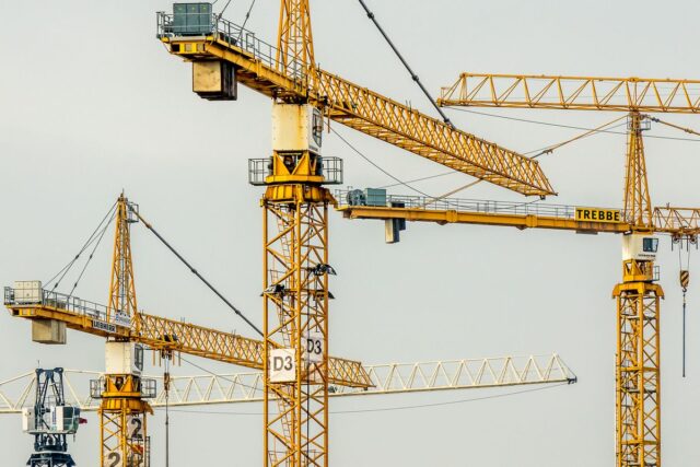 Termeni din construcții pe care orice proprietar ar trebui să îi cunoască