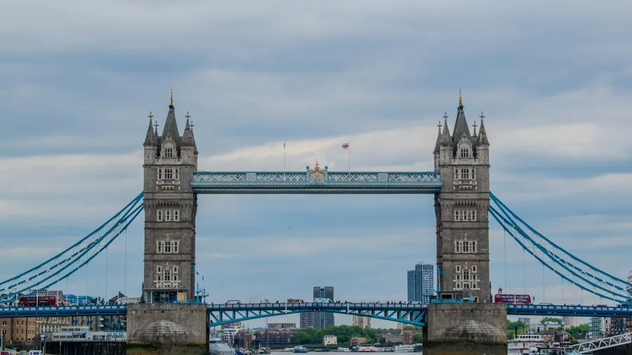 Photo common mistakes historical bridges